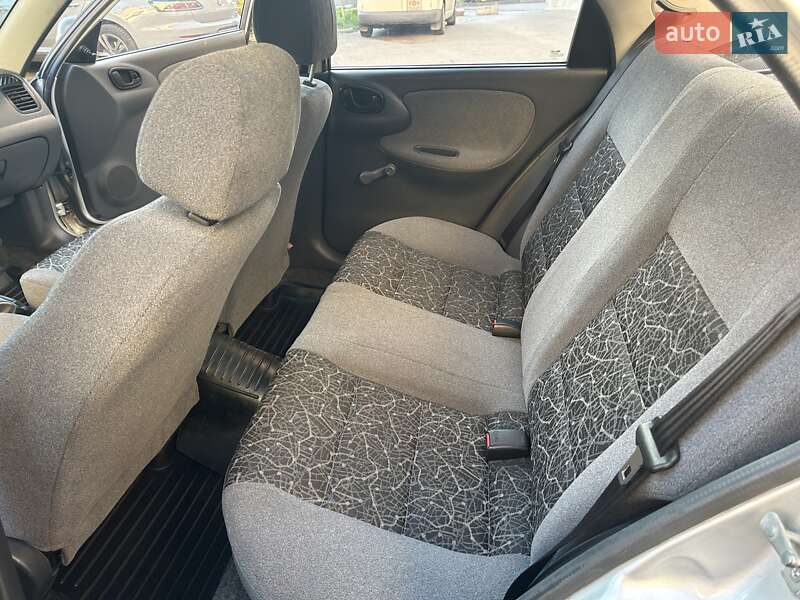 Седан Daewoo Lanos 2008 в Умани