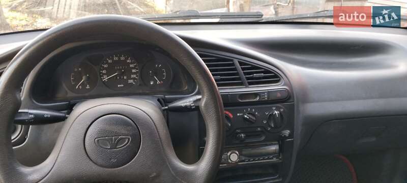 Седан Daewoo Lanos 2003 в Києві