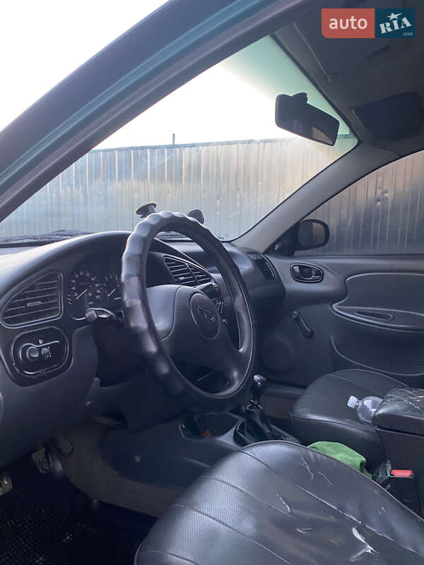 Хэтчбек Daewoo Lanos 1999 в Житомире