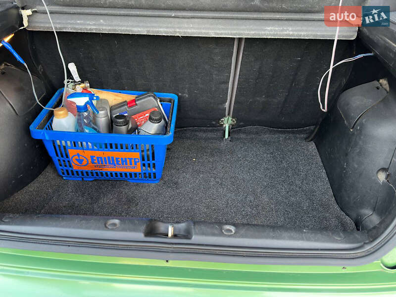 Хэтчбек Daewoo Lanos 2003 в Одессе