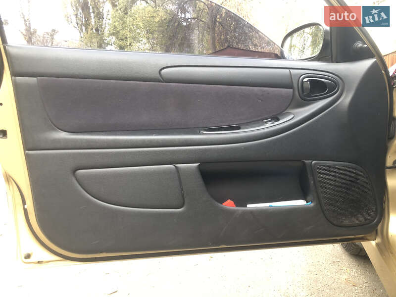 Хетчбек Daewoo Lanos 2003 в Києві