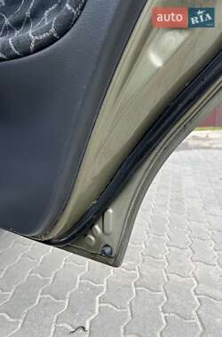 Седан Daewoo Lanos 2003 в Львові