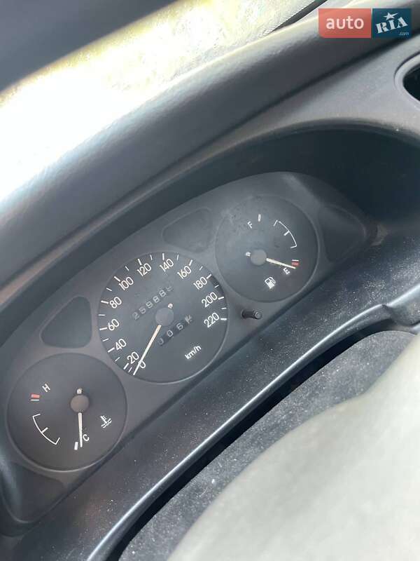 Daewoo Lanos 2003