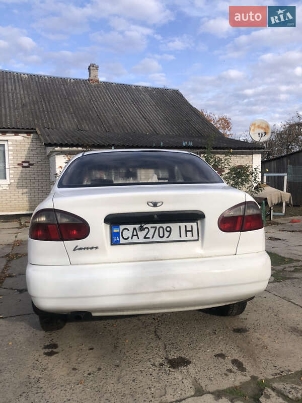Седан Daewoo Lanos 2004 в Горохові фото 3 Седан Daewoo Lanos 2004 в Горохові