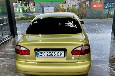 Седан Daewoo Lanos 2006 в Киеве