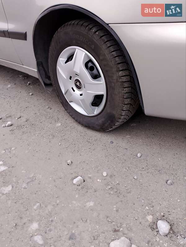 Седан Daewoo Lanos 2006 в Запоріжжі