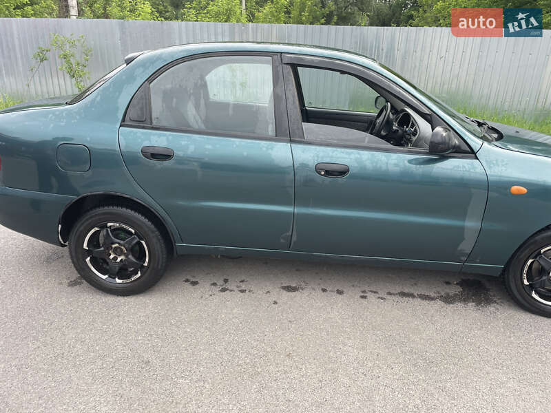 Седан Daewoo Lanos 2005 в Виннице