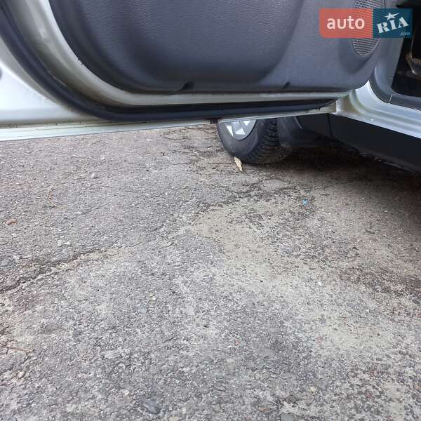 Седан Daewoo Lanos 2003 в Львові фото 15 Седан Daewoo Lanos 2003 в Львові