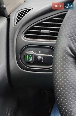 Седан Daewoo Lanos 2008 в Киеве