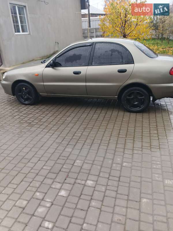 Седан Daewoo Lanos 2004 в Жашкове