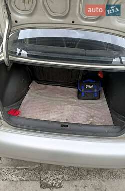 Седан Daewoo Lanos 2004 в Днепре