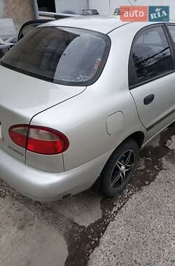 Седан Daewoo Lanos 2004 в Днепре