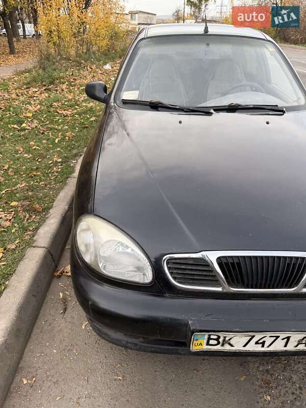 Седан Daewoo Lanos 2006 в Ровно