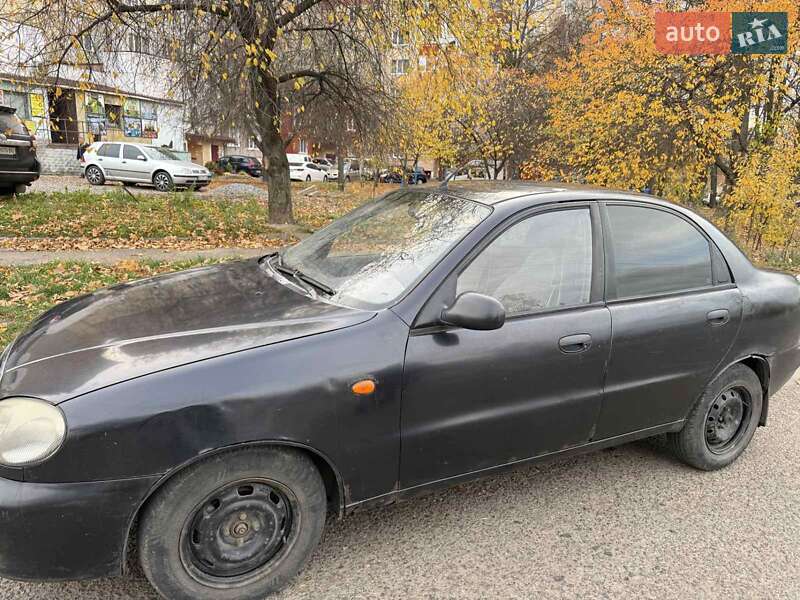Седан Daewoo Lanos 2006 в Ровно