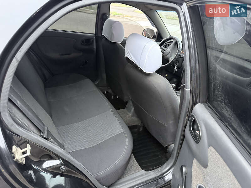 Седан Daewoo Lanos 2006 в Первомайську