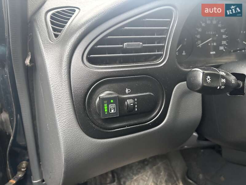 Седан Daewoo Lanos 2004 в Києві фото 5 Седан Daewoo Lanos 2004 в Києві