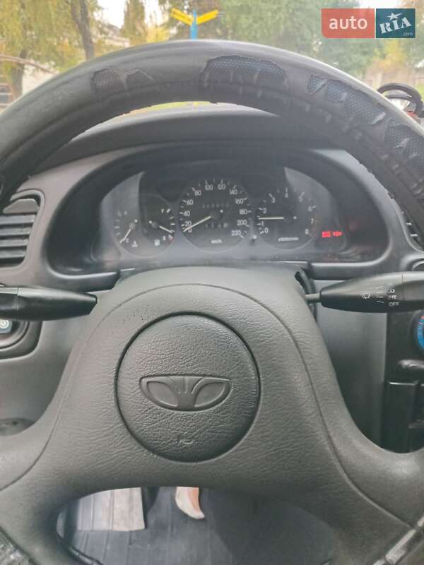 Седан Daewoo Lanos 2004 в Фастове