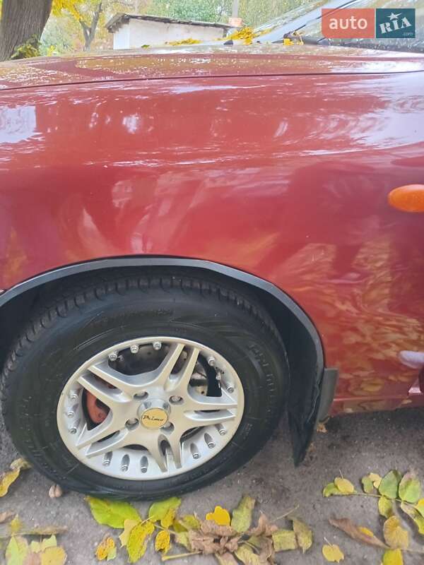 Седан Daewoo Lanos 2004 в Фастове