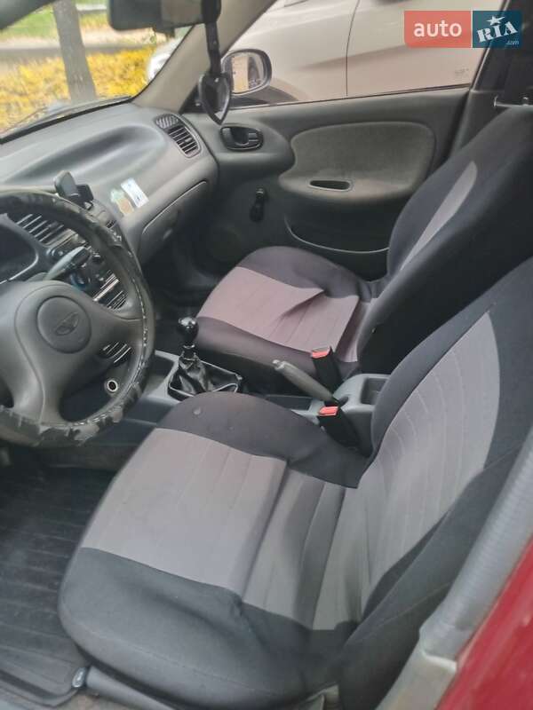 Седан Daewoo Lanos 2004 в Фастове