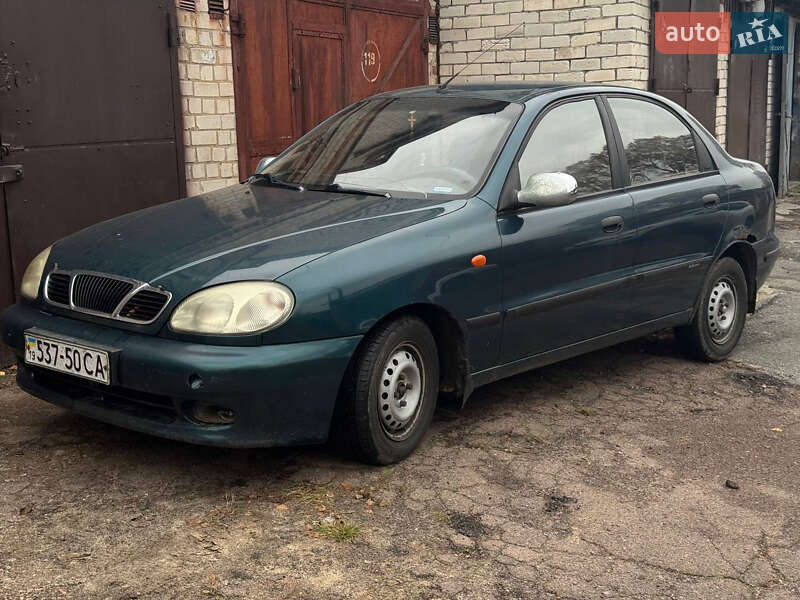 Седан Daewoo Lanos 2002 в Чернігові