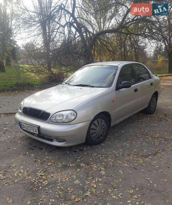 Седан Daewoo Lanos 2005 в Запорожье