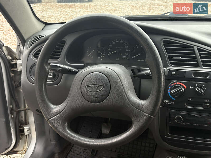 Седан Daewoo Lanos 2008 в Харькове