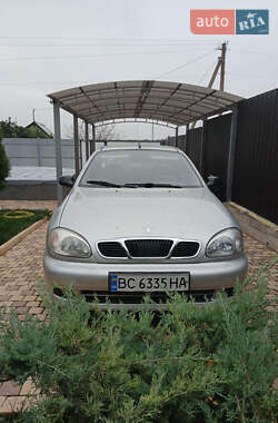 Седан Daewoo Lanos 2006 в Дачном