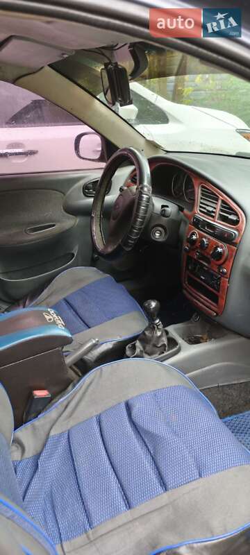 Седан Daewoo Lanos 2005 в Дніпрі
