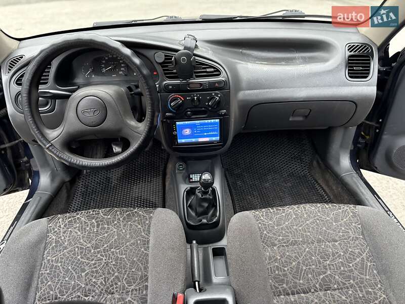 Седан Daewoo Lanos 2006 в Києві