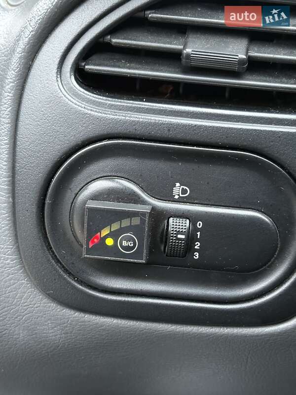 Седан Daewoo Lanos 2006 в Києві