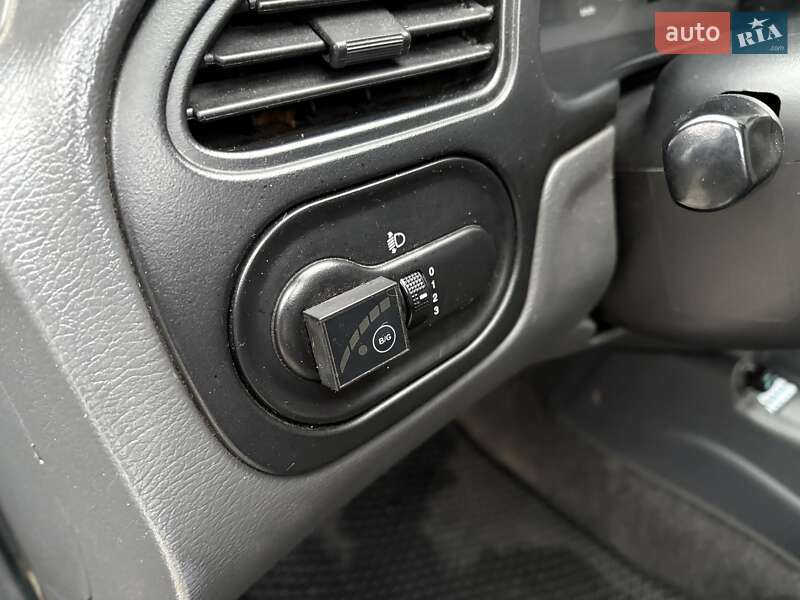 Седан Daewoo Lanos 2006 в Києві