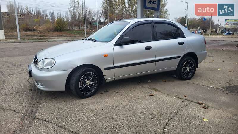 Седан Daewoo Lanos 2008 в Миколаєві