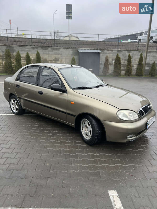 Седан Daewoo Lanos 2003 в Хмельницком