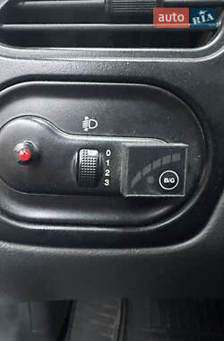 Хэтчбек Daewoo Lanos 2003 в Днепре