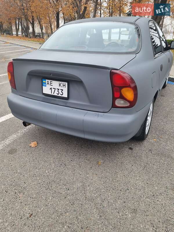 Седан Daewoo Lanos 2003 в Днепре