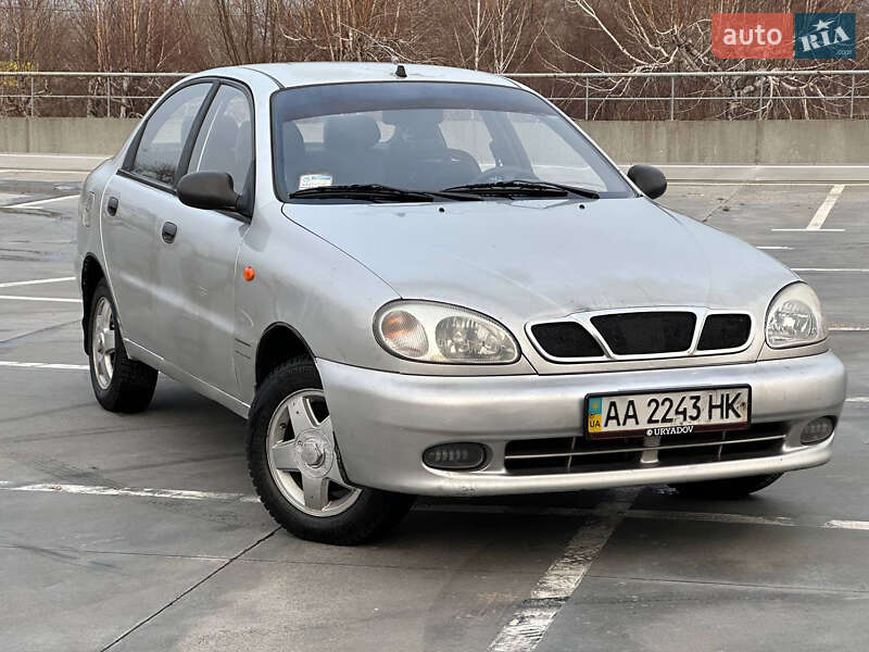 Седан Daewoo Lanos 2008 в Києві
