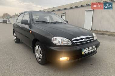 Хетчбек Daewoo Lanos 2010 в Луцьку