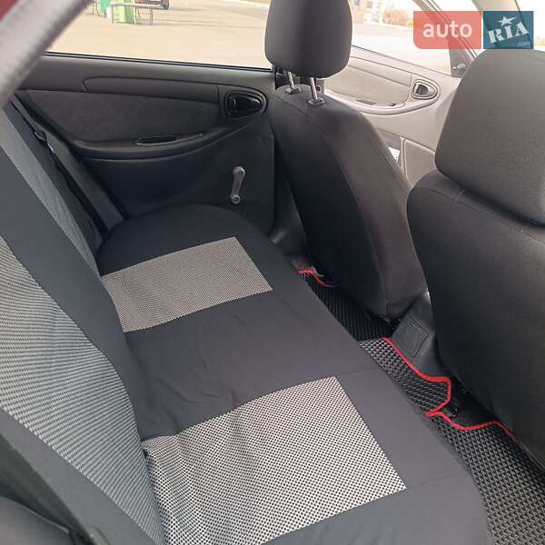 Седан Daewoo Lanos 2007 в Запоріжжі