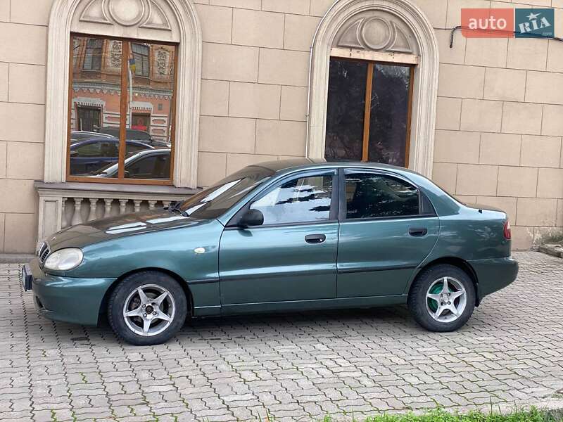 Седан Daewoo Lanos 1998 в Запорожье