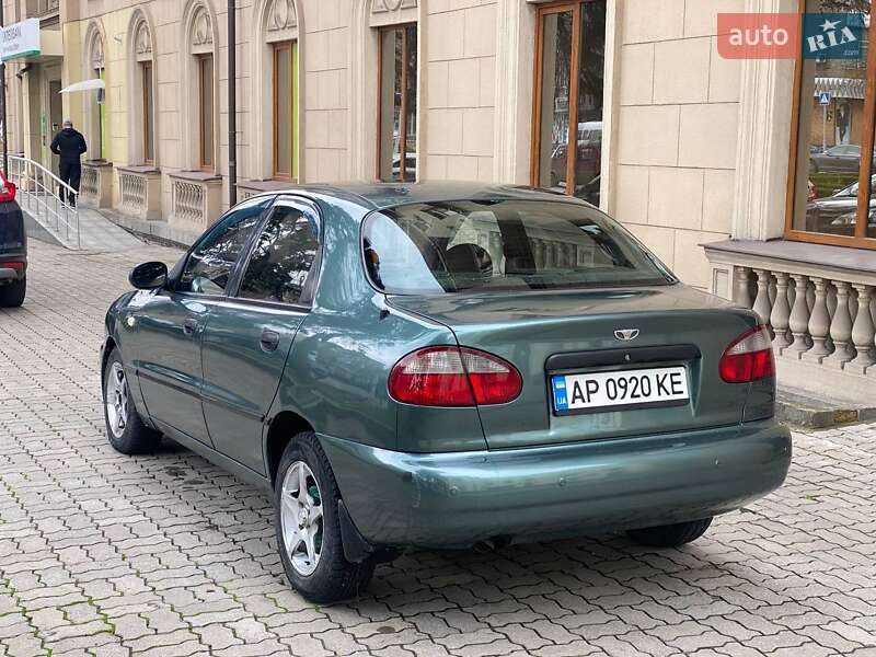 Седан Daewoo Lanos 1998 в Запорожье