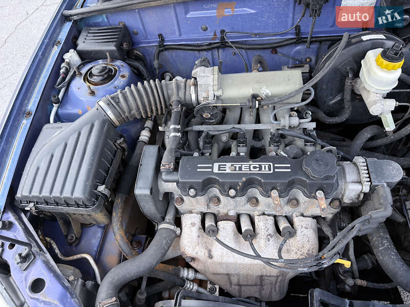 Седан Daewoo Lanos 1999 в Кам'янському