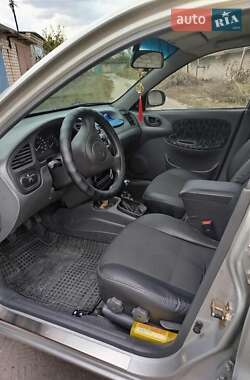Седан Daewoo Lanos 2004 в Павлограде
