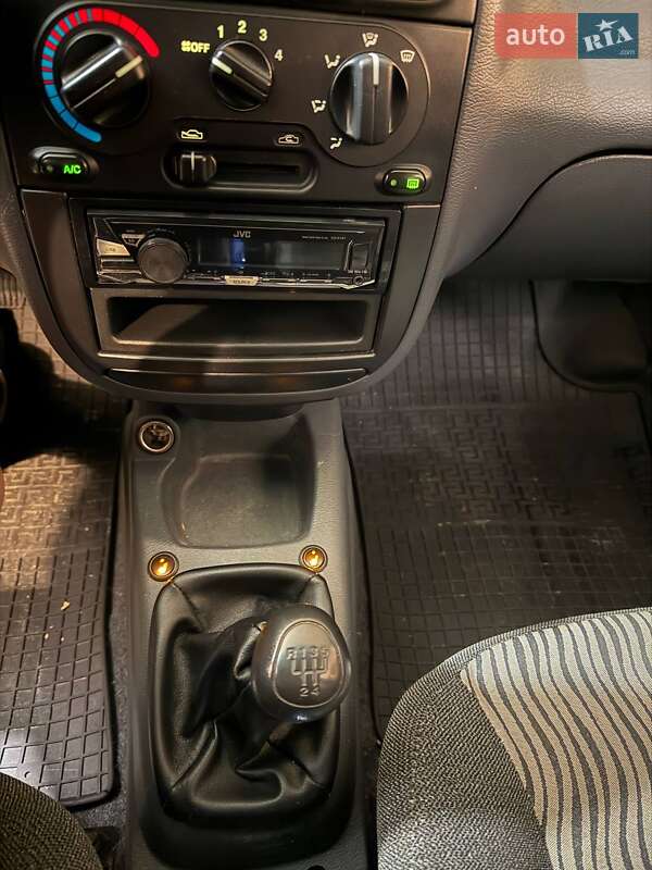 Седан Daewoo Lanos 2014 в Києві фото 6 Седан Daewoo Lanos 2014 в Києві