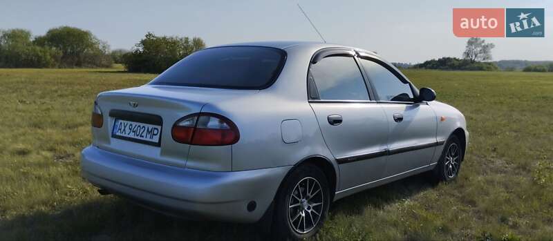 Седан Daewoo Lanos 2007 в Краснограді