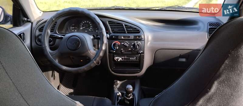 Седан Daewoo Lanos 2007 в Краснограді