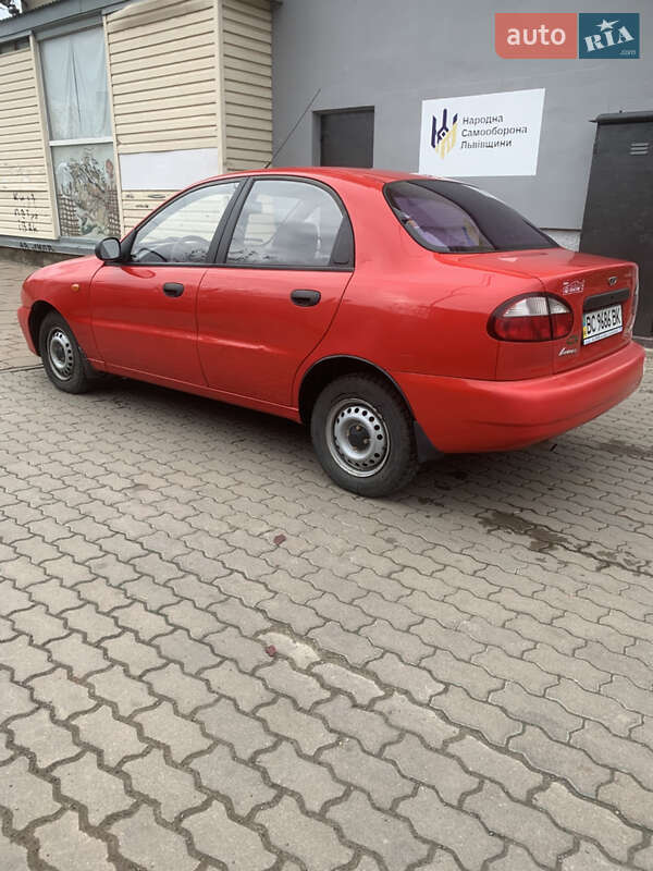 Седан Daewoo Lanos 2008 в Винниках