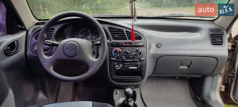 Седан Daewoo Lanos 2008 в Полтаві