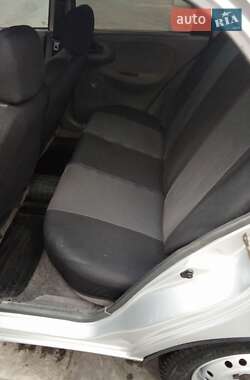 Седан Daewoo Lanos 2005 в Днепре