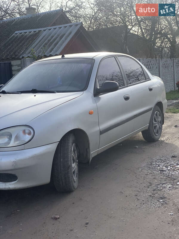 Daewoo Lanos 2004
