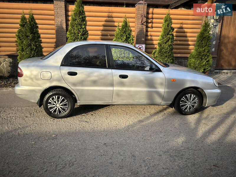 Седан Daewoo Lanos 2007 в Борисполі